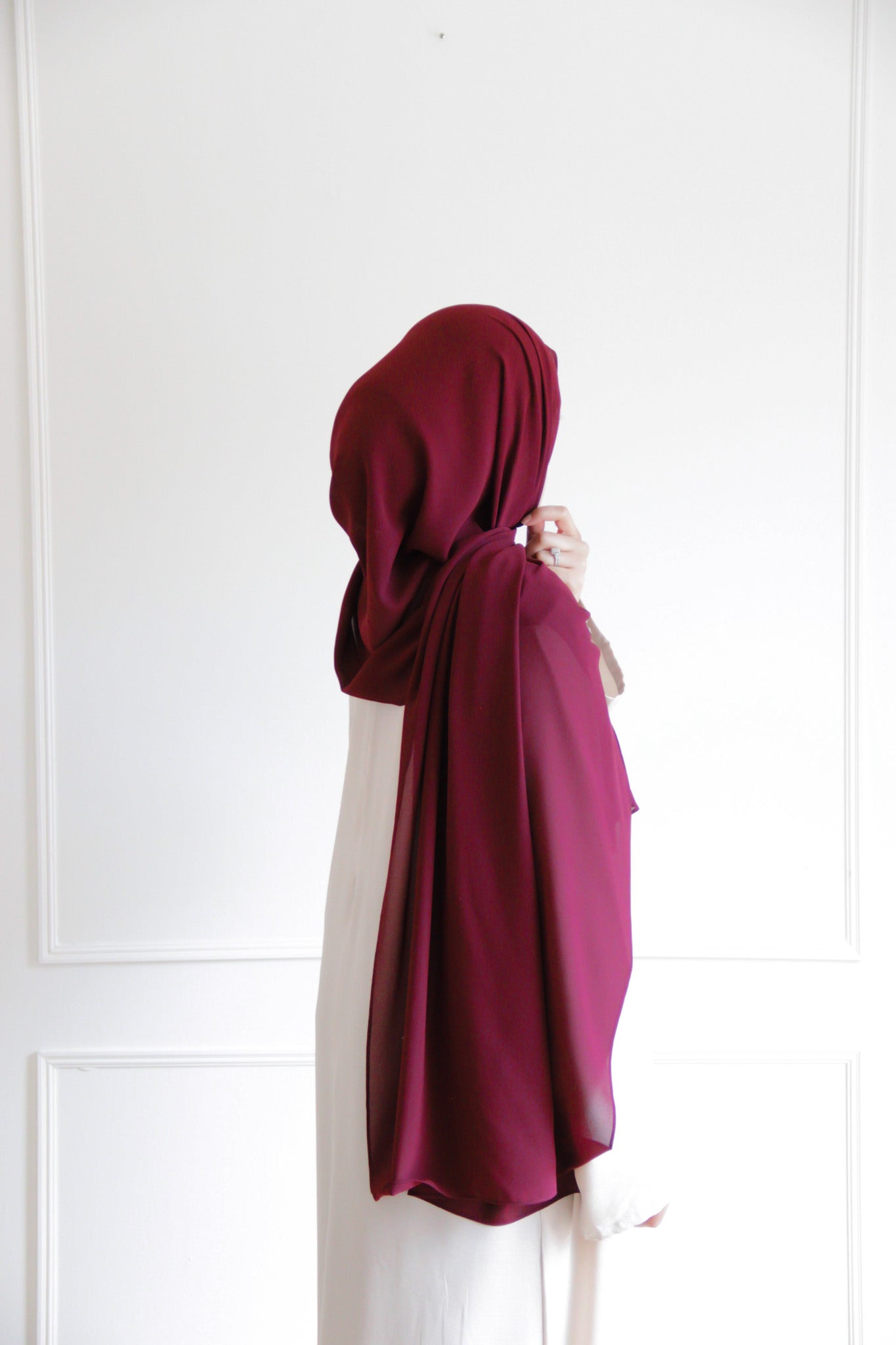 Premium chiffon hijab – bridal burgundy with a soft, elegant drape perfect for weddings and special occasions