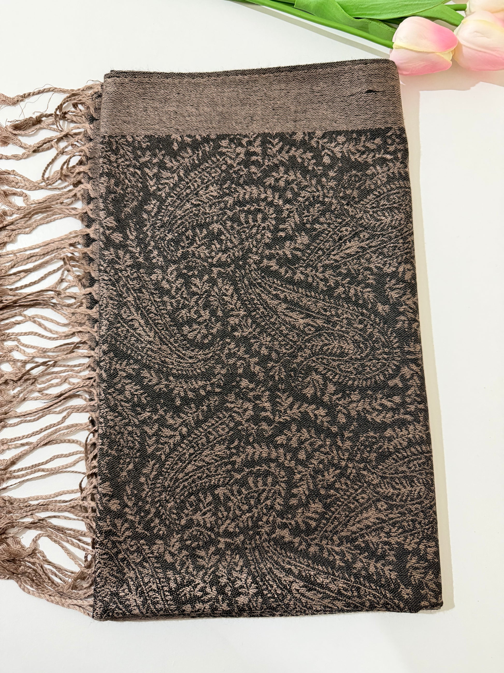 Premium black pashmina hijab — smooth drape and wrinkle-resistant material