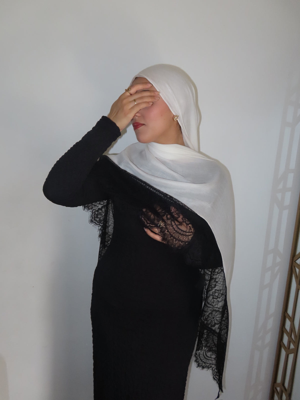 Lace Modal Hijab - White